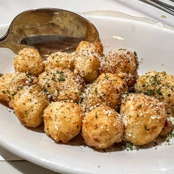 The Packing House - Deep fried gnocchi - American Near Me - Milwaukee, Wisconsin The Packing House - Deep fried gnocchi - American Near Me - Milwaukee, Wisconsin
