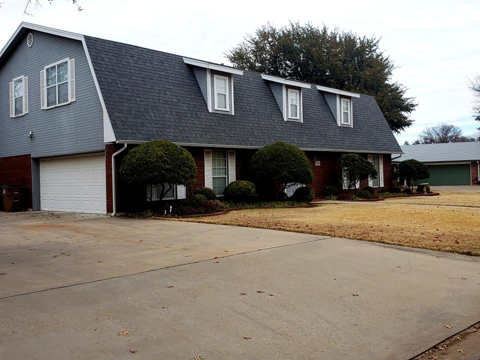 Slide of Candela Roofing