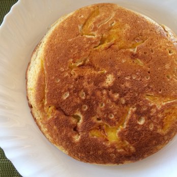 Veranda Restaurant and Bar - Mango pancake (120 PHP) - Bars Near Me - Moalboal, CEB