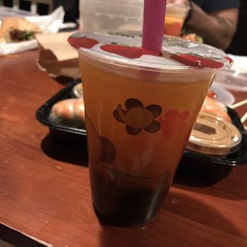 Banhmigos - Peach tea, strong perfume taste - Vietnamese Near Me - Brooklyn, New York Banhmigos - Peach tea, strong perfume taste - Vietnamese Near Me - Brooklyn, New York