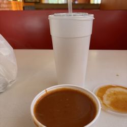 Los Mendoza's Taco Shop - Enchilada sauce