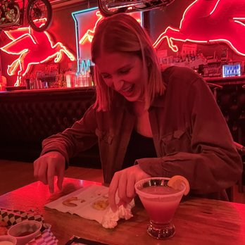 Kelly's Olympian - Something sexy (the cocktail, not me) - Dive Bars Near Me - Portland, Oregon