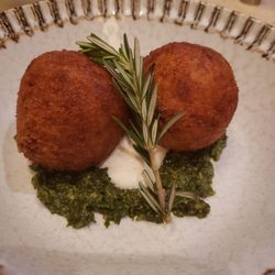 Nuovo Giorno Italian Bistro - Arancini
