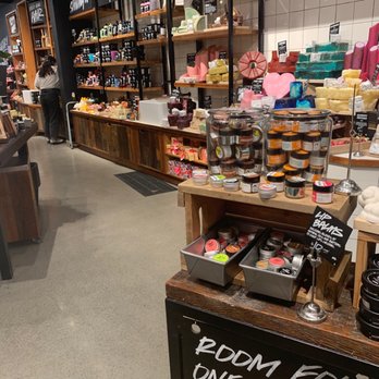 Lush Cosmetics - Spending that money again - Cosmetics & Beauty Supply Near Me - Pleasanton, California