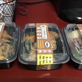 Farm Fresh Meals - These are the 3 containers that had the same label but different food didn't match only one did. - Food Delivery Services Near Me - Vista, California Farm Fresh Meals - These are the 3 containers that had the same label but different food didn't match only one did. - Food Delivery Services Near Me - Vista, California
