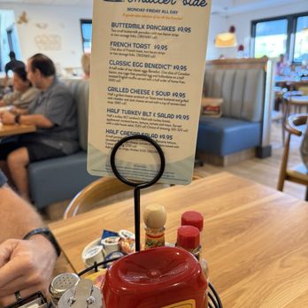 Broken Yolk Cafe - Monday-Friday specials - Breakfast & Brunch Near Me - Las Vegas, Nevada Broken Yolk Cafe - Monday-Friday specials - Breakfast & Brunch Near Me - Las Vegas, Nevada