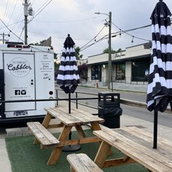 The Tennessee Cobbler Company - Patio