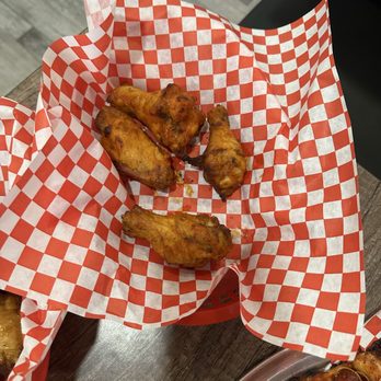 Desi Pizza Bites - Wings - Pizza Near Me - Tulare, California