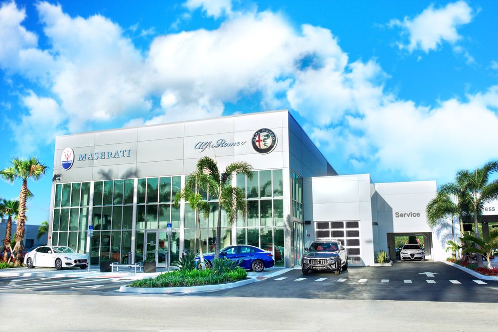 ALFA ROMEO STUART Updated May 2024 Request Consultation 3980 SE