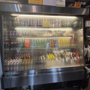 Market In The Gap - Drink Selection - Pizza Near Me - Hillsboro, Virginia