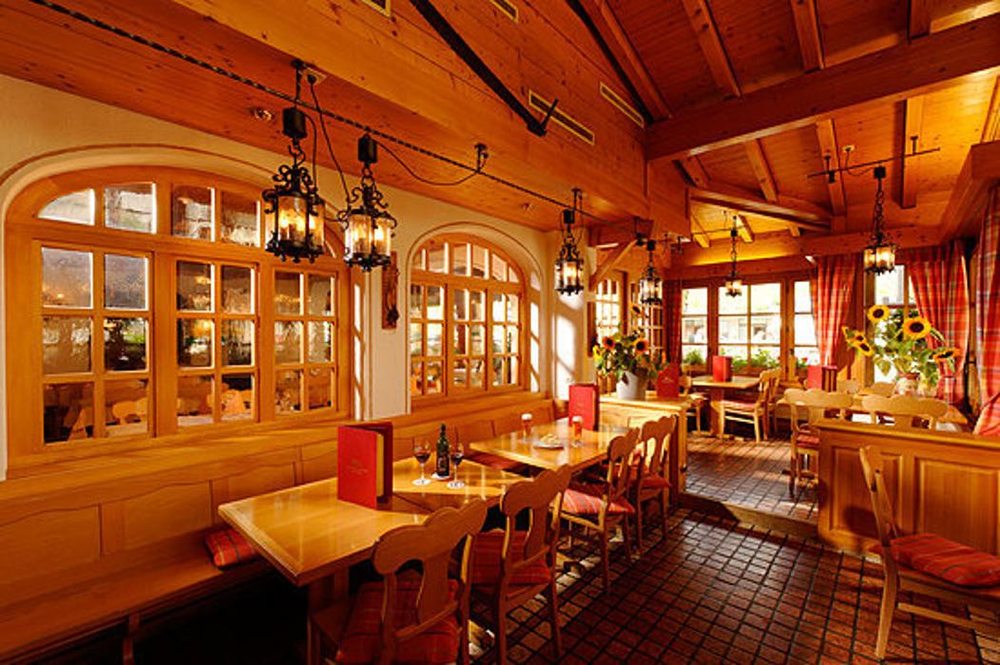RESTAURANT FIESCHERBLICK Dorfstrasse 75, Grindelwald, Bern, Switzerland Swiss Food