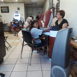 A & T Nails - My baby getting shellac polish