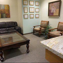 Silicon Valley Dental - Cozy waiting room