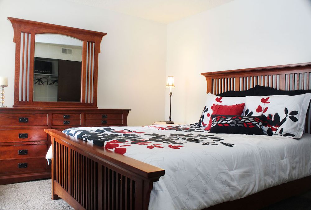 PADDOCK VILLAGE APARTMENTS Updated September 2024 14 Photos 12213