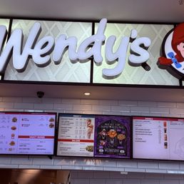 WENDY'S - Updated January 2026 - 14 Photos & 12 Reviews - 3121 N