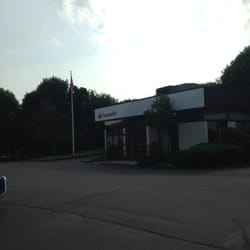 Santander Bank Westwood - Santander Bank Of Westwood -- 705 High Street / Route 109, Westwood            Storefront