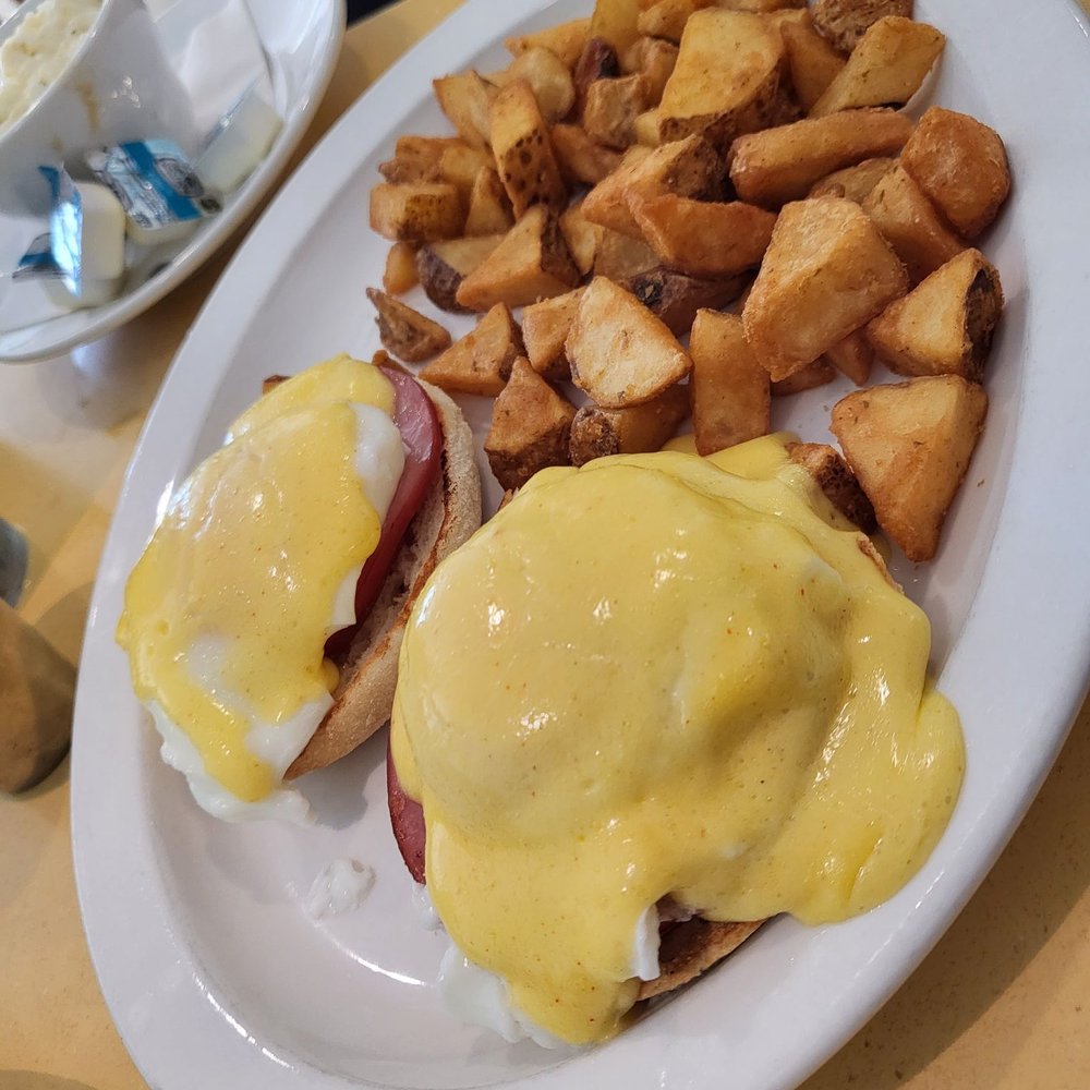 Wild Eggs - Eggs Benedict not very good - Breakfast & Brunch Near Me - Carmel, Indiana Wild Eggs - Eggs Benedict not very good - Breakfast & Brunch Near Me - Carmel, Indiana