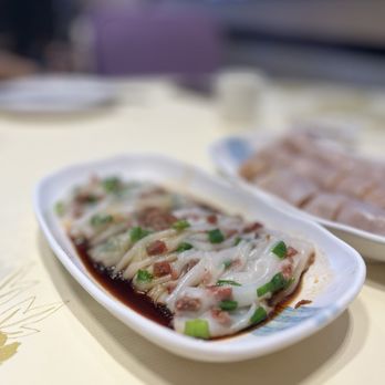 Diamond Bay Restaurant - Bbq pork rice noodles - Dim Sum Near Me - Seattle, Washington