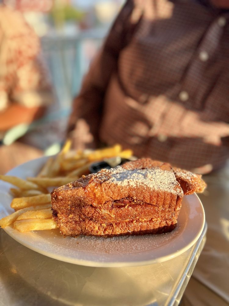 Food from Bella Sol Bistro