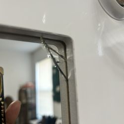 Furniture & Beyond - Cracked mirror on my vanity set.