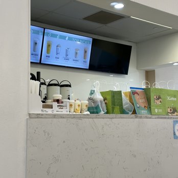 3Cat Handcrafted Beverage - They do not call out your number...be prepared to go up 5 times - Bubble Tea Near Me - San Gabriel, California 3Cat Handcrafted Beverage - They do not call out your number...be prepared to go up 5 times - Bubble Tea Near Me - San Gabriel, California