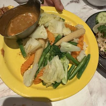 Wondee Siam - 4. Steamed Vegetables - Thai Near Me - New York, New York Wondee Siam - 4. Steamed Vegetables - Thai Near Me - New York, New York