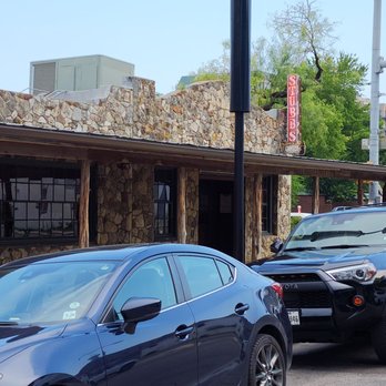 Stubb's Bar-B-Q - Barbeque Near Me - Austin, Texas Stubb's Bar-B-Q - Barbeque Near Me - Austin, Texas