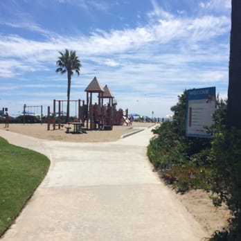 Aliso Beach - Park right after the bridge - Parks Near Me - Laguna Beach, California