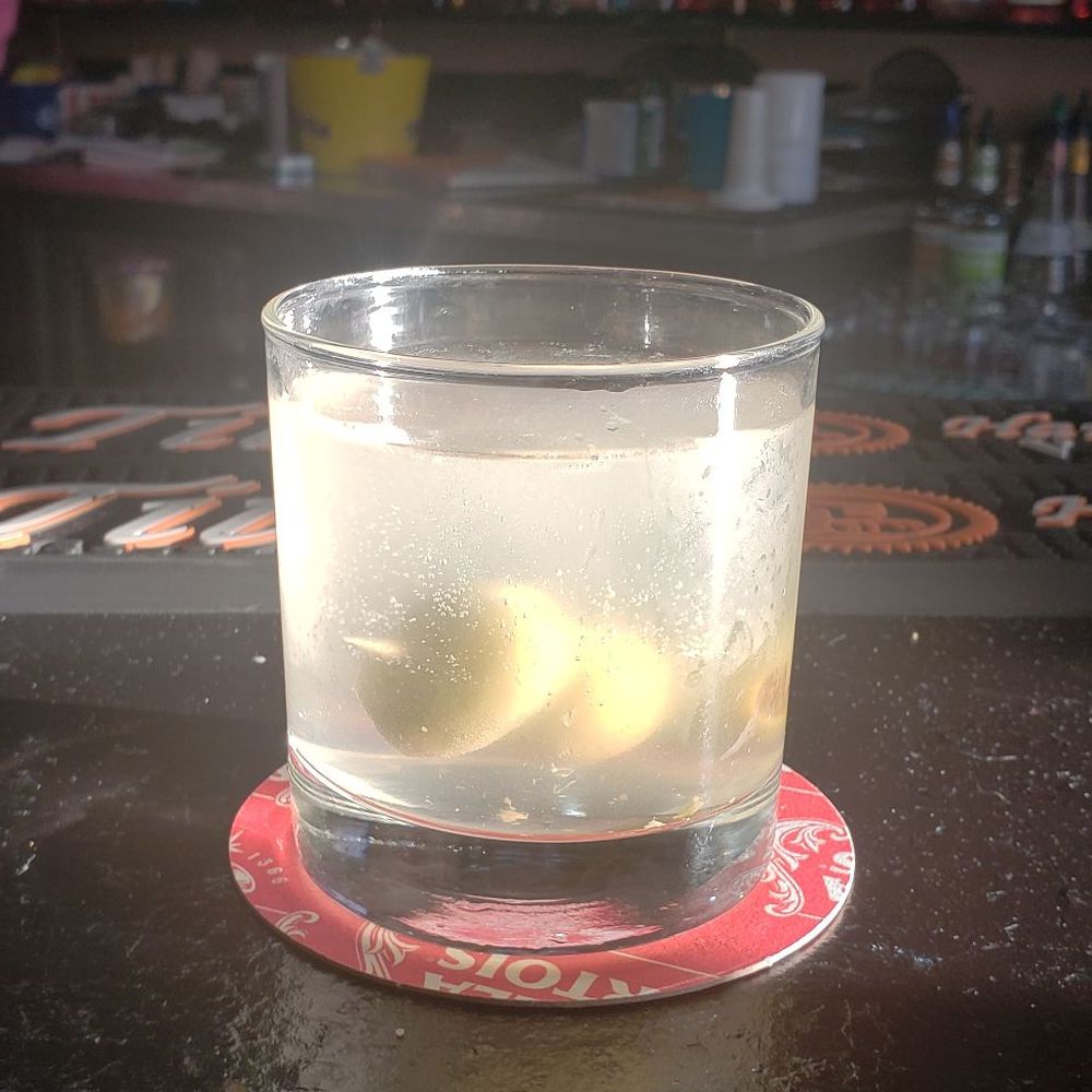 Clubhouse Bar and Grill - Dirty Martini - Dive Bars Near Me - Everett, Washington