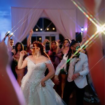 Vista Lago Ballroom - More dancing!! - Party & Event Planning Near Me - Miami, Florida