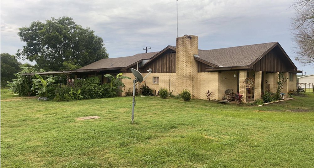 Slide of Skyline Metal Roofing