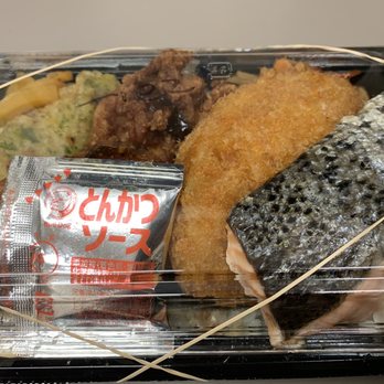 Kokoro-Tei - Super Deluxe Nori bento ($10.98). - Japanese Near Me - Honolulu, Hawaii