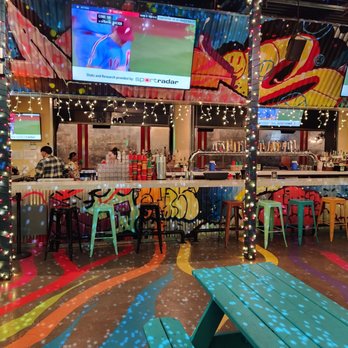 Utopian Tailgate - Bar - Lounges Near Me - Chicago, Illinois