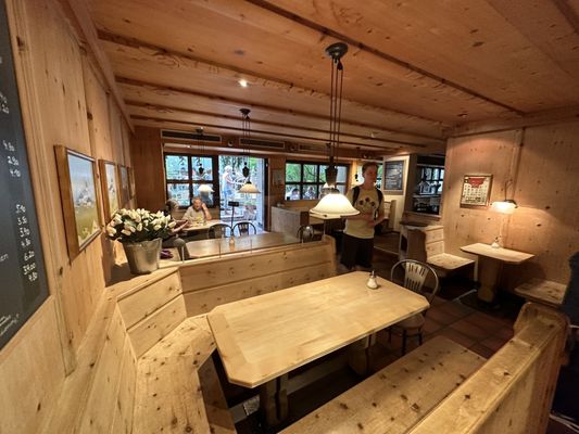 Schmalznudel - Cafe Frischhut by null
