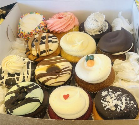 Treat Cupcake Bar by null