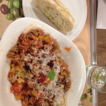 Vapiano - Ratatouille - Italian Near Me - Vienna, 9 Vapiano - Ratatouille - Italian Near Me - Vienna, 9