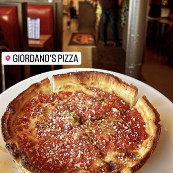 Giordano's - Persona pizza - Pizza Near Me - Rosemont, Illinois Giordano's - Persona pizza - Pizza Near Me - Rosemont, Illinois