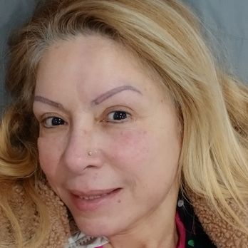 Oasis Retreat Miami - I'm very comfortable in bed getting massages and happy - Massage Therapy Near Me Oasis Retreat Miami - I'm very comfortable in bed getting massages and happy - Massage Therapy Near Me
