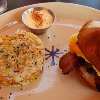 Snooze, an A.M. Eatery - Sandwich I Am sub bacon instead of sausage - Breakfast & Brunch Near Me - Addison, Texas