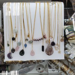 Sweet Okole Jewelry - Beautiful necklaces.