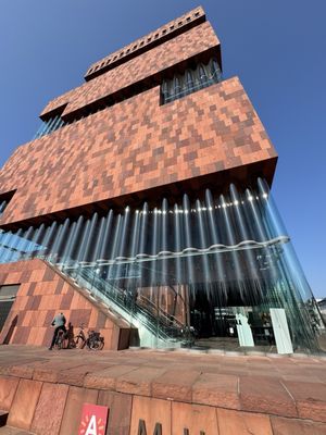 MAS - Museum aan de Stroom by null
