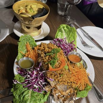 EMPORIUM THAI - Updated April 2025 - 3769 Photos & 4329 Reviews - 1275