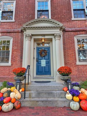 The Merchant by null