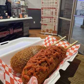 Momo Hotdog - Pizza hotdog and regular hotdog - Hot Dogs Near Me - Las Vegas, Nevada Momo Hotdog - Pizza hotdog and regular hotdog - Hot Dogs Near Me - Las Vegas, Nevada