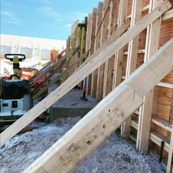 Tundra builders