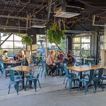 Vaulted Oak Brewing - covered patio - Brewpubs Near Me - Charlotte, North Carolina