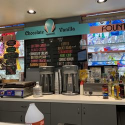 Lyon's Corner Drug