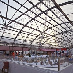 Grant's Garden Center - Christmas train display