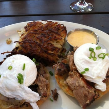 Smoke Daddy - Pulled pork Benedict!!! Yummy!! - Barbeque Near Me - Chicago, Illinois Smoke Daddy - Pulled pork Benedict!!! Yummy!! - Barbeque Near Me - Chicago, Illinois