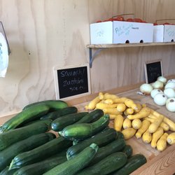 Country Crops Farmer's Market
